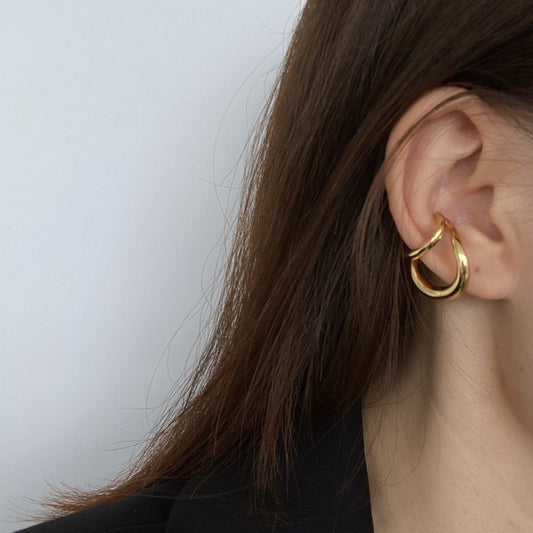 Ear cuff doble línea de una sola pieza - Plata y Oro