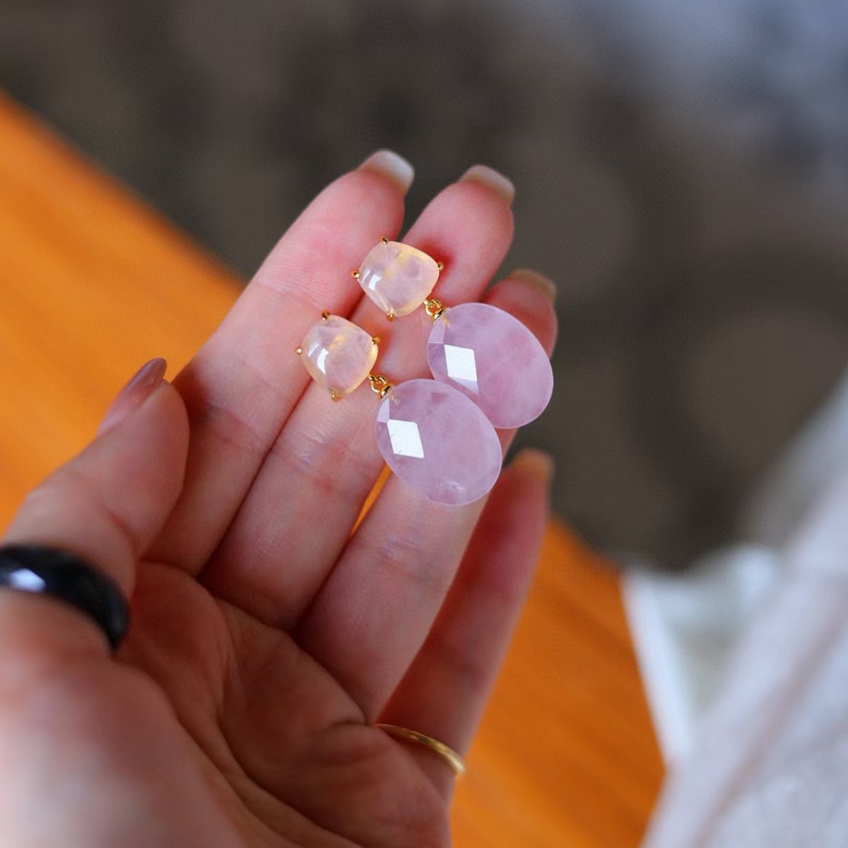 Romantische oorbellen in rozenkwartskristal in prinsesstijl - Goud vermeil - Steen van de liefde