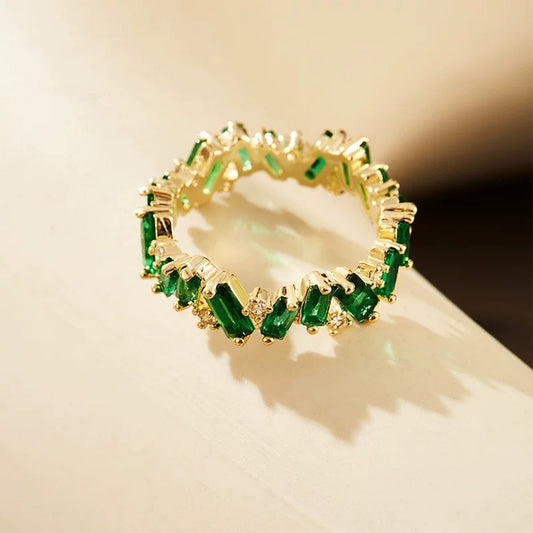 Vintage Ring in Koning Smaragd geslepen Groen - Goud - Maat 6/7/8